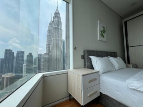 Sky Suites at KLCC by Mitstay